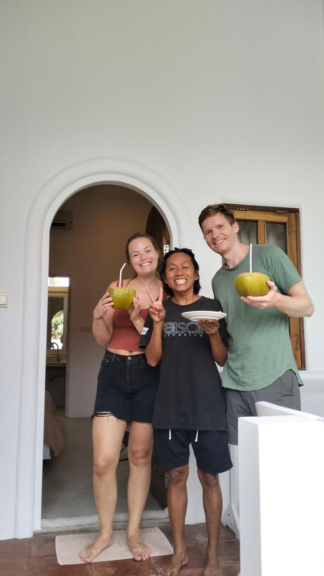 White Coconut Resort Gili Trawangan Exterior foto